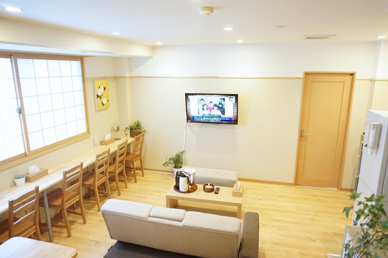 Hostel Rakutsuki Осака Экстерьер фото